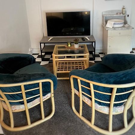 Os Apartments Halden - Sentrumsnaert Og Fredelig Esterno foto